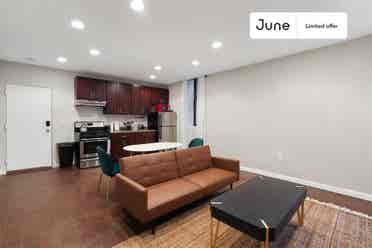 2 BR in New York City