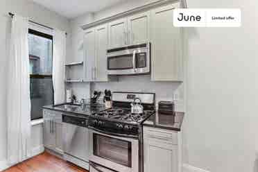 4 BR in New York City