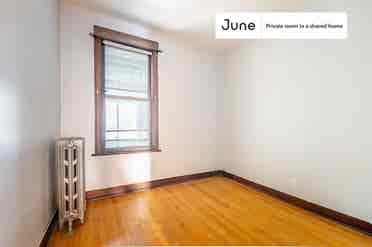 3 BR in Chicago