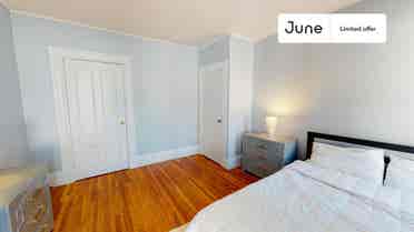 6 BR in Boston