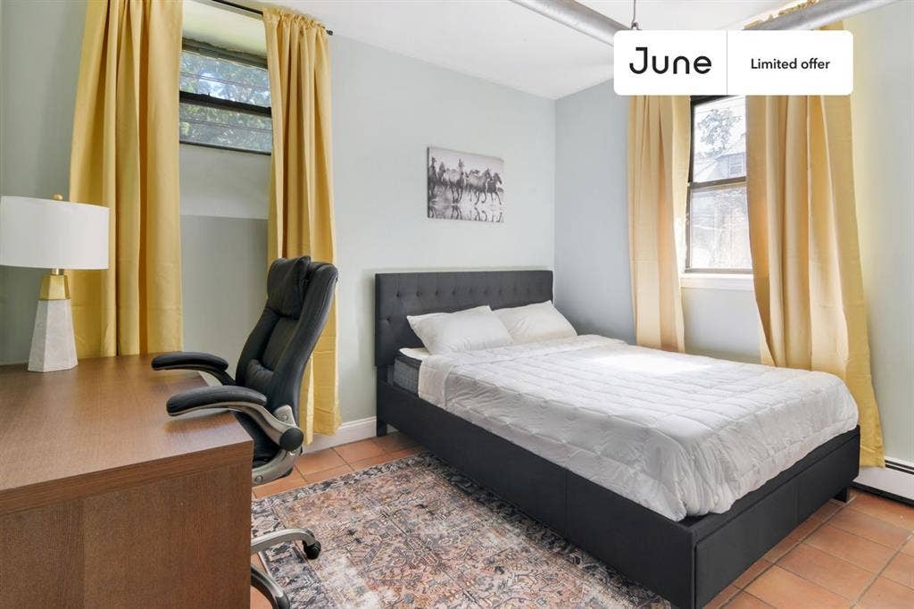 5 BR in Boston