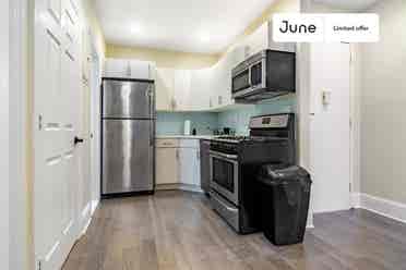 2 BR in New York City