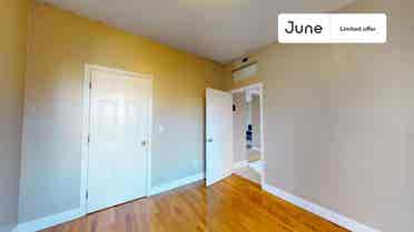 4 BR in Boston