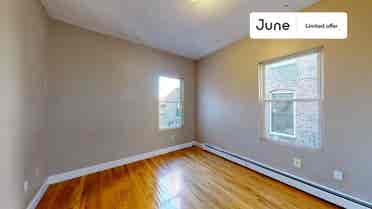 4 BR in Boston