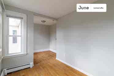 4 BR in Boston