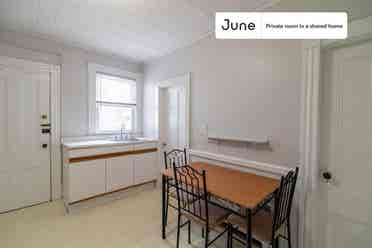 4 BR in Boston