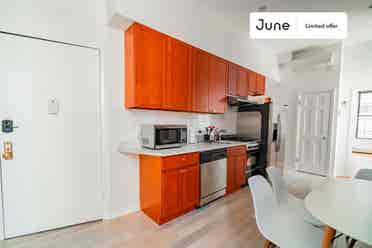 4 BR in New York City