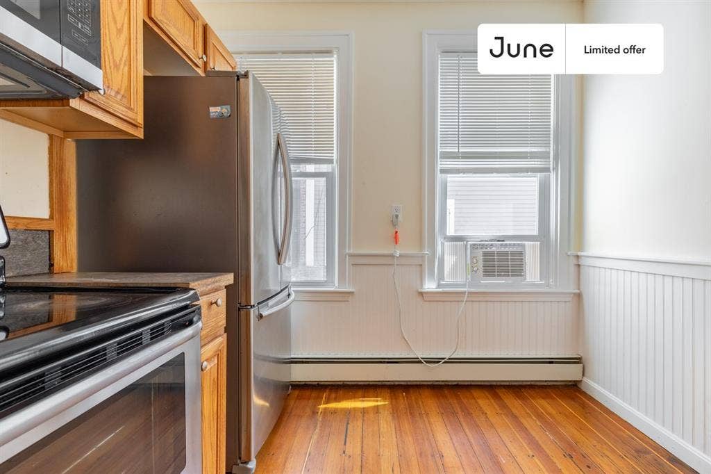 4 BR in Boston