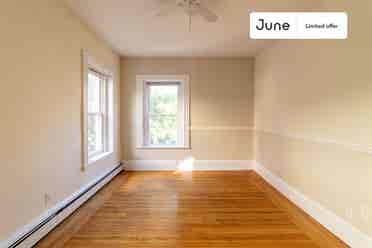 4 BR in Boston