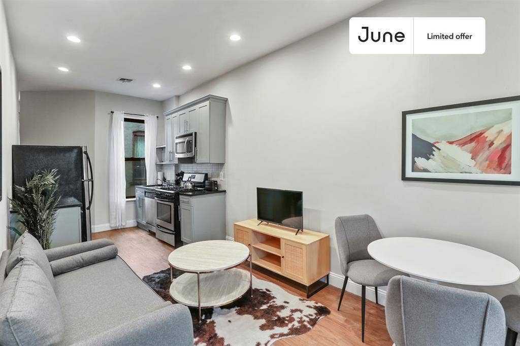 4 BR in New York City