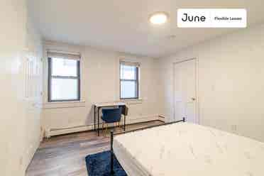 5 BR in Boston