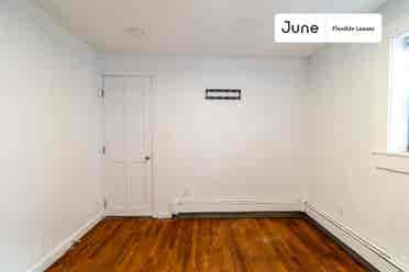 5 BR in Boston