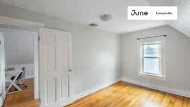 4 BR in Boston