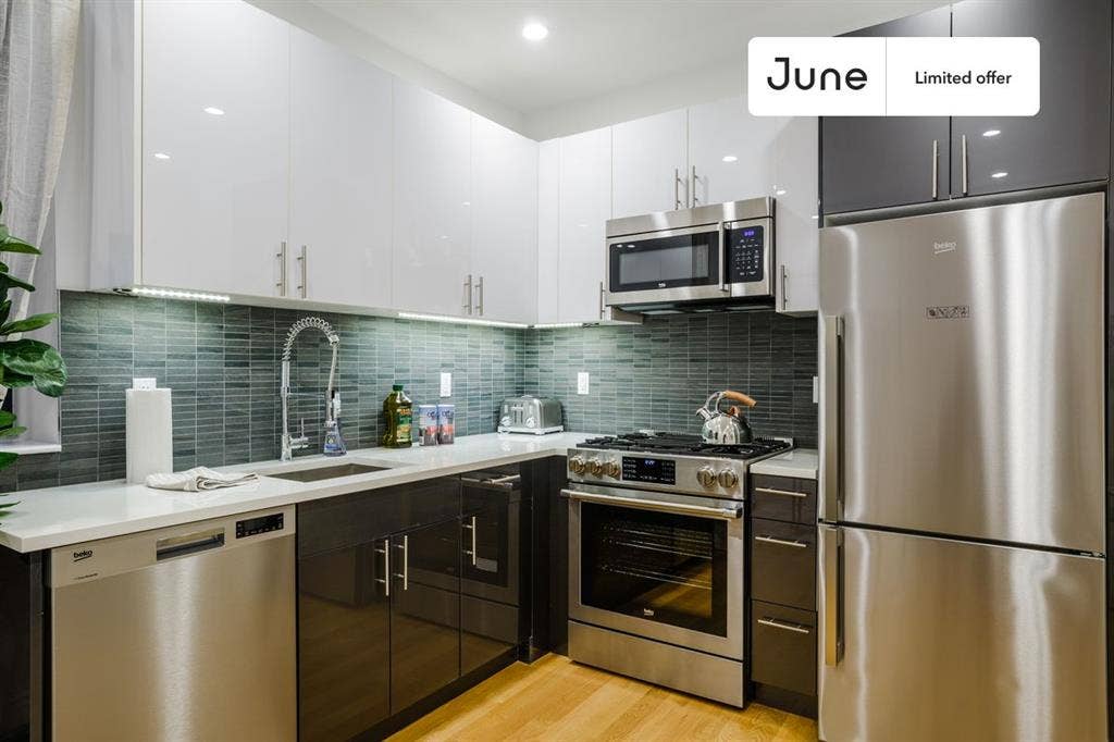 4 BR in New York City