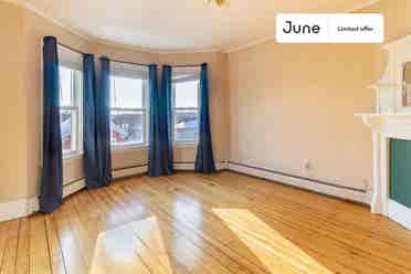 4 BR in Boston