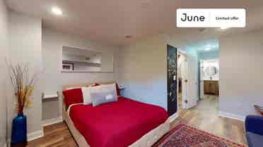 2 BR in Washington DC