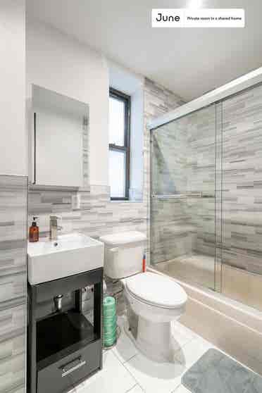 4 BR in New York City