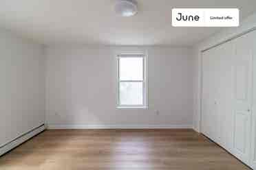 4 BR in Boston