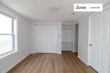 4 BR in Boston