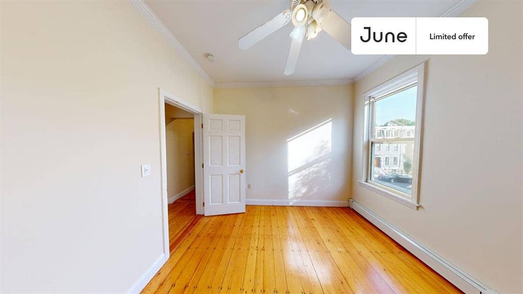 4 BR in Boston