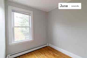 4 BR in Boston