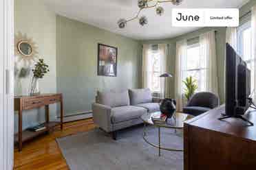 4 BR in Boston