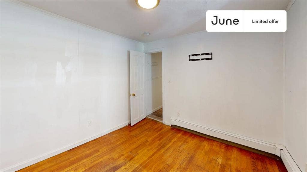 5 BR in Boston