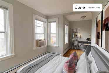 4 BR in Boston