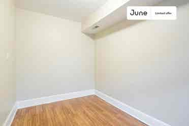 3 BR in Chicago