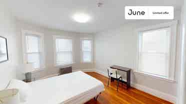 4 BR in Boston