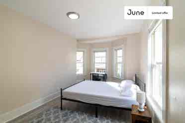 7 BR in Boston