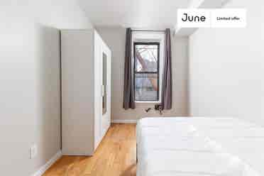 4 BR in New York City