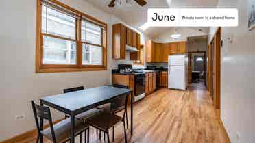 3 BR in Chicago