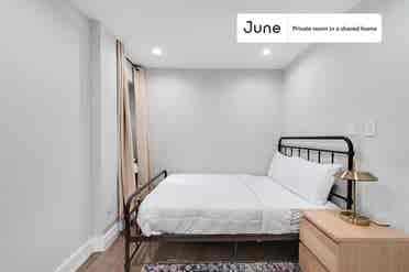 3 BR in New York City