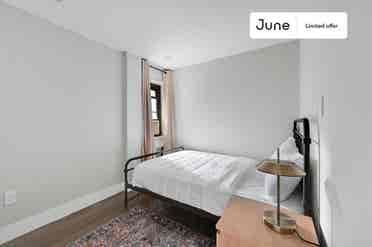 3 BR in New York City