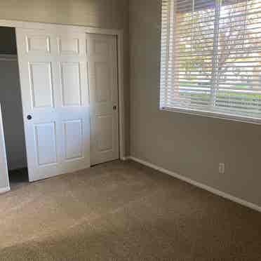 Room for rent Hemet CA. Willowalk