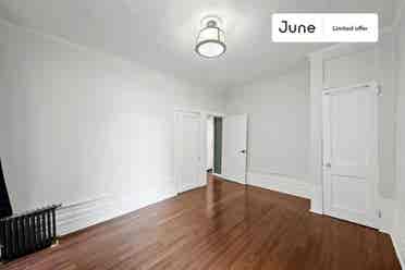 3 BR in New York City