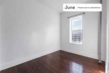 3 BR in New York City