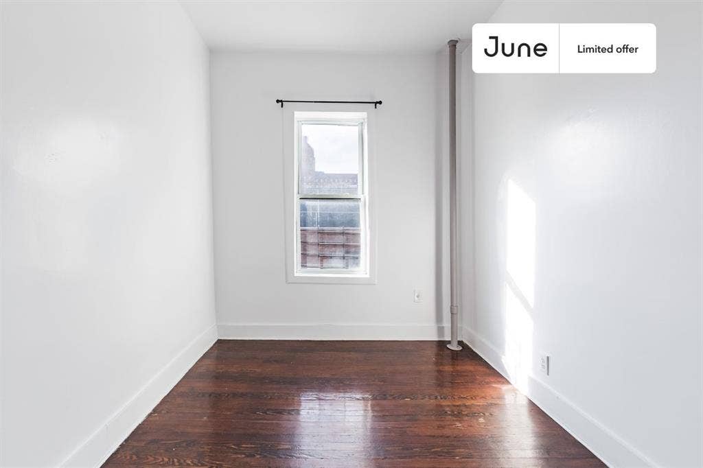 3 BR in New York City