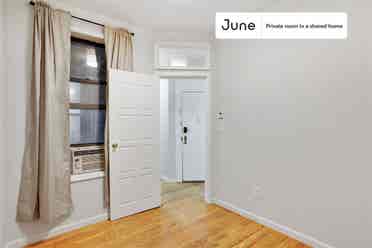 3 BR in New York City