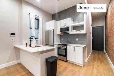 6 BR in New York City