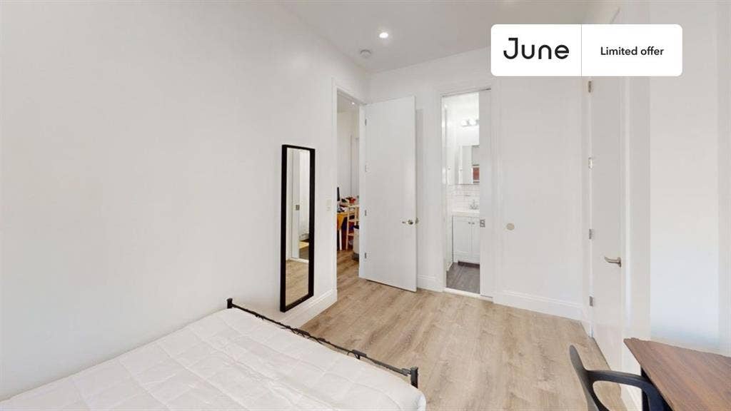 3 BR in New York City