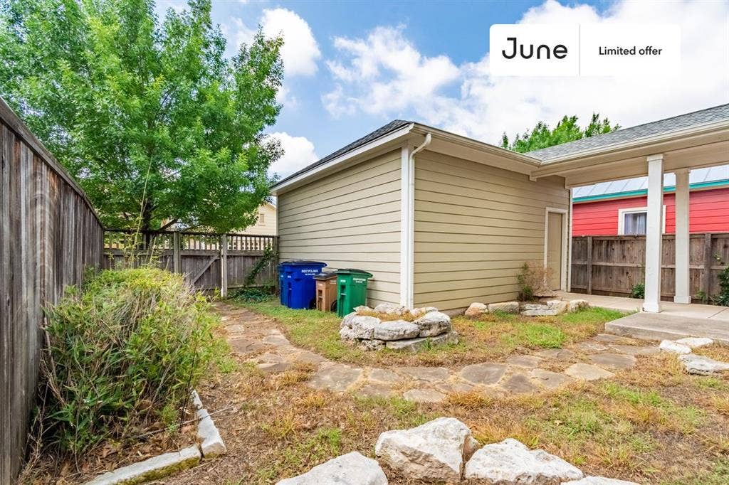 5 BR in Austin