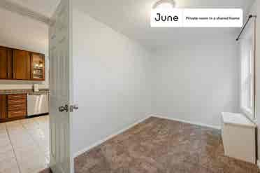 3 BR in Chicago