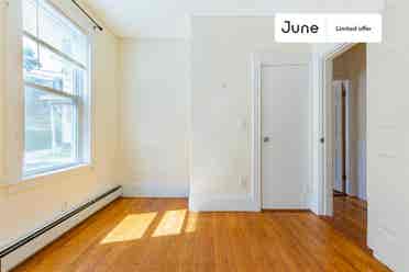 4 BR in Boston