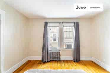 4 BR in Boston