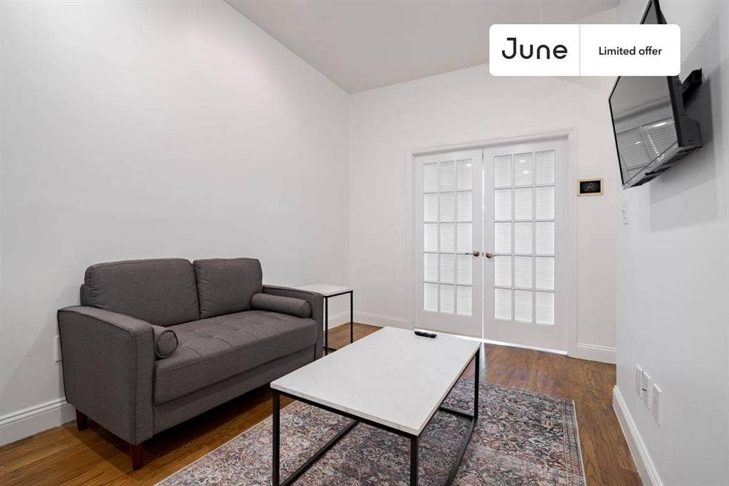 4 BR in New York City