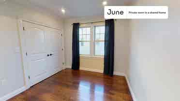 5 BR in Boston