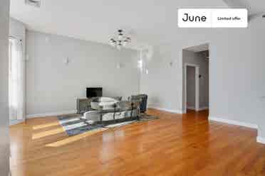 5 BR in Boston