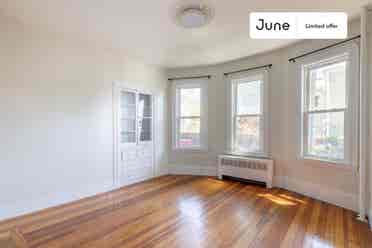 4 BR in Boston